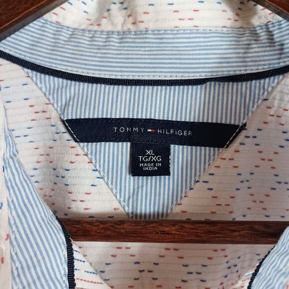 Tommy Hilfiger Pintuck 1/4 Button Roll Tab White Red Blue Tunic Top Size XL EUC - Picture 7 of 10
